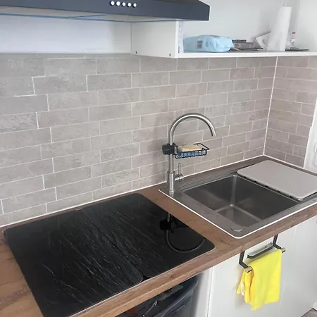 Apartament Gajo Beauvais
